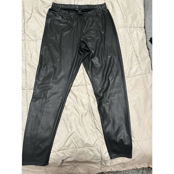 torrid Pants - Torrid Faux Leather Leggings Black size 1